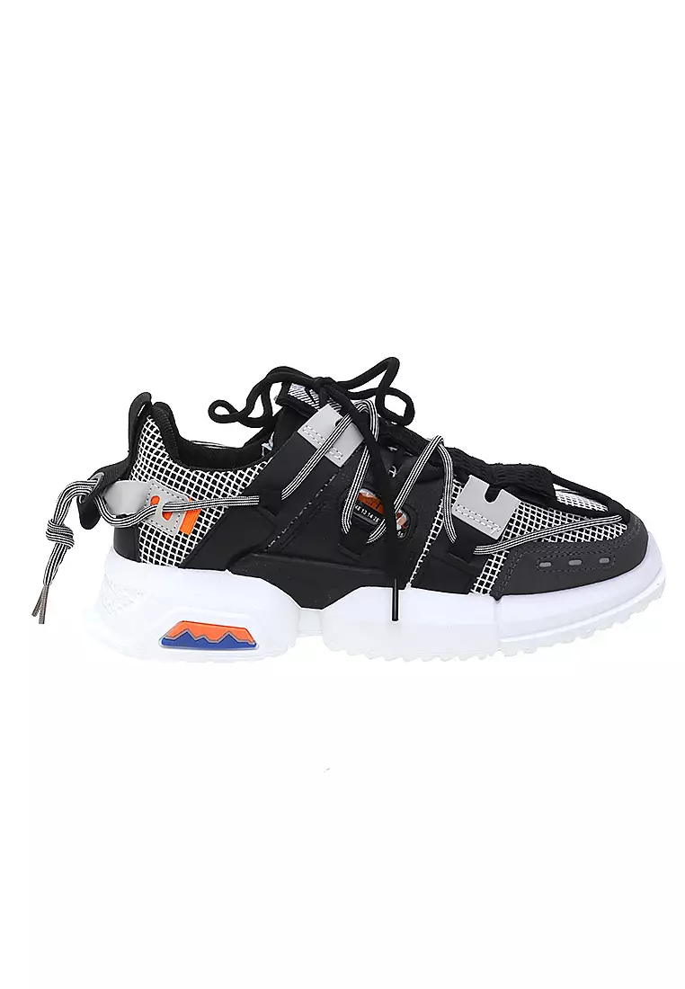 Chayton Sepatu Olahraga Pria Sneakers Casual Sport Shoes Material Canvas ORIGINAL