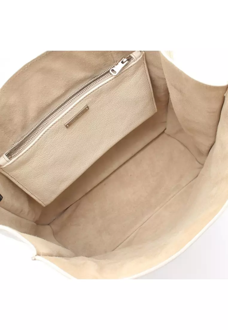 Pre-Loved MIU MIU Shoulder bag tote bag leather white