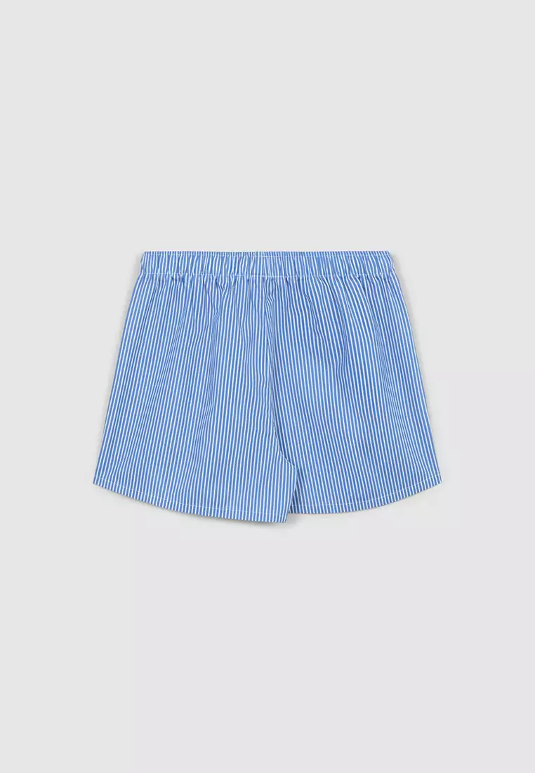 Woman Shorts