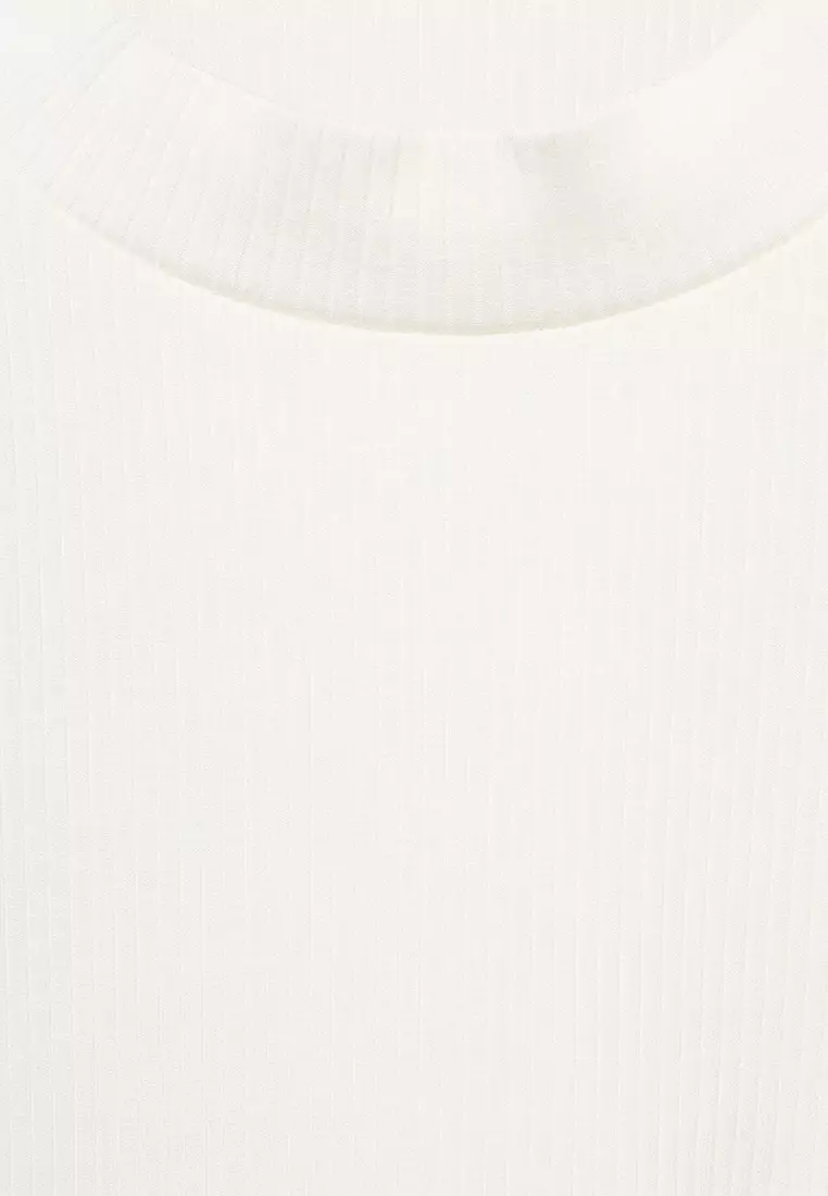 Ribbed Mock Neck Top