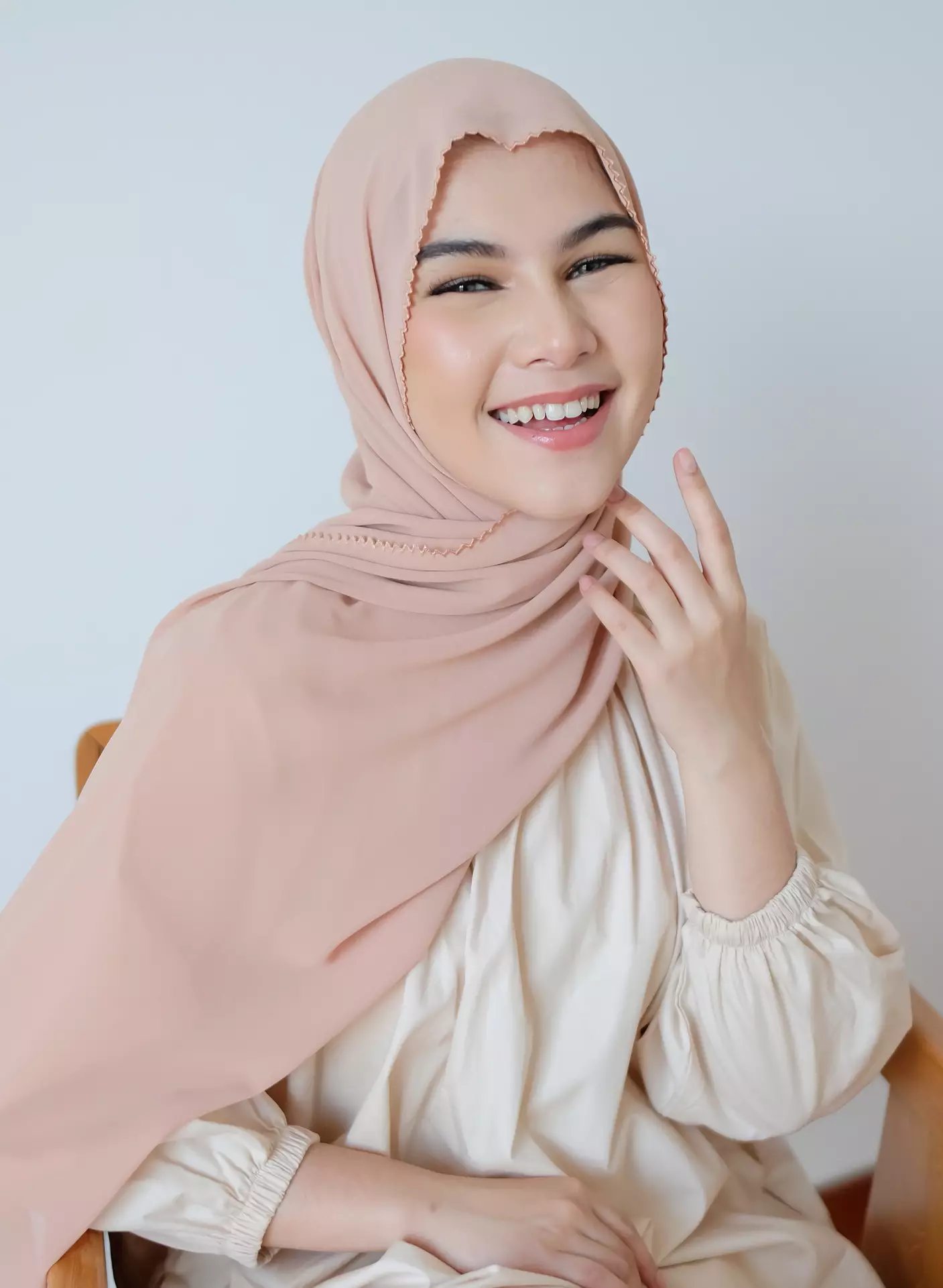 Ziza Shawl Wheat