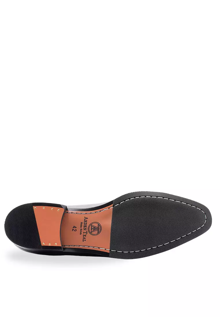 Olavarria Black Blake Stitch Penny Loafer