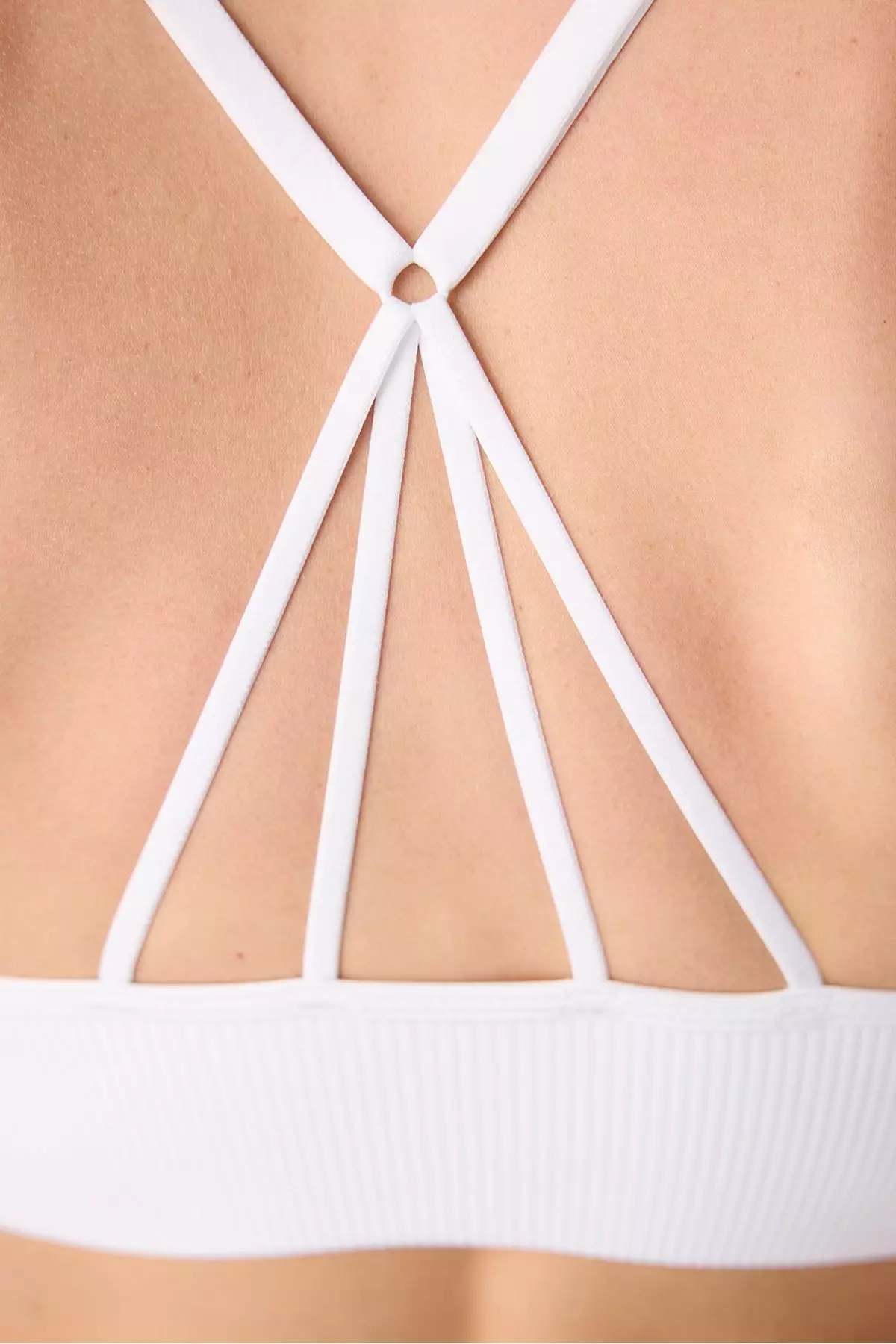 Ribbed Micro Bonding White Top - Sanrio Collection