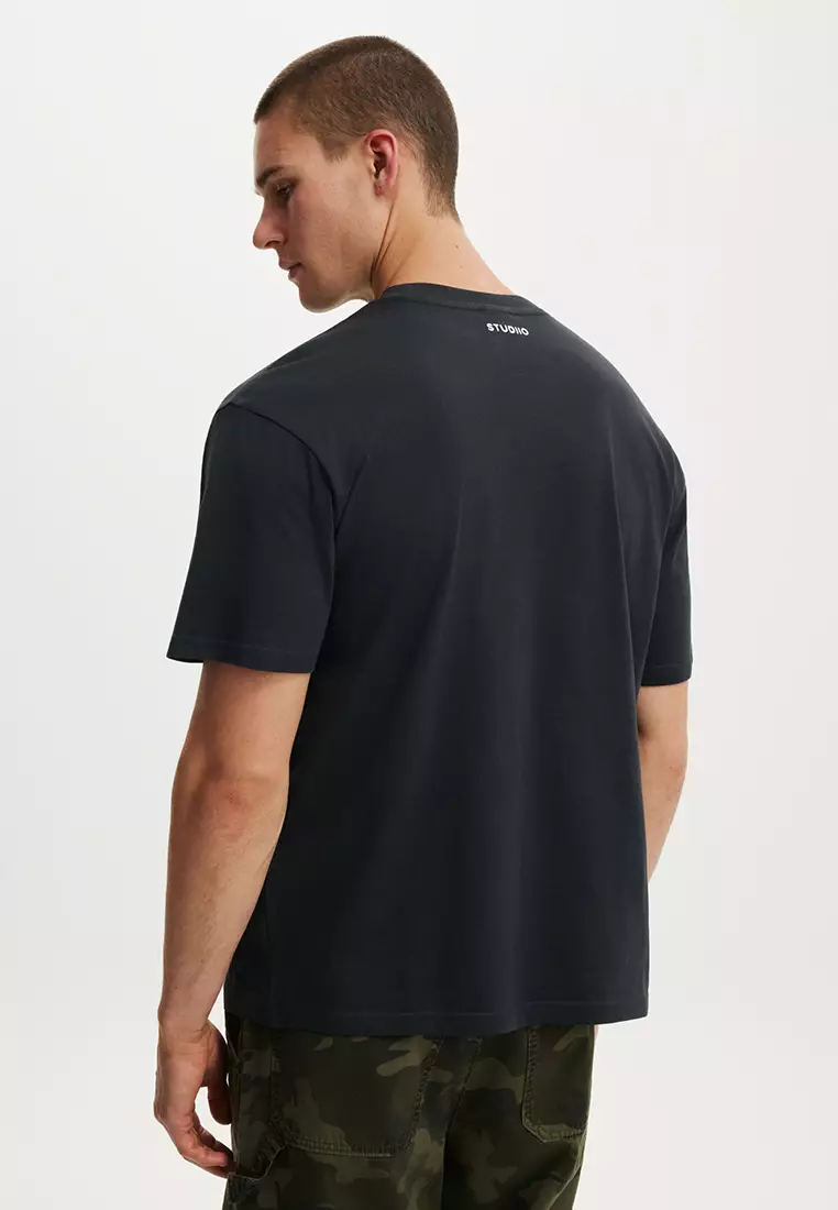 Everyday Fit Graphic T-Shirt