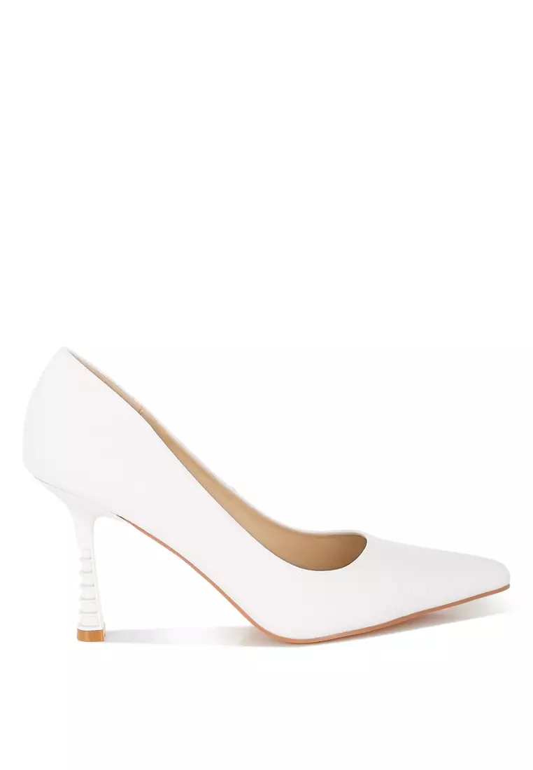 Pointy Toe Pumps in White