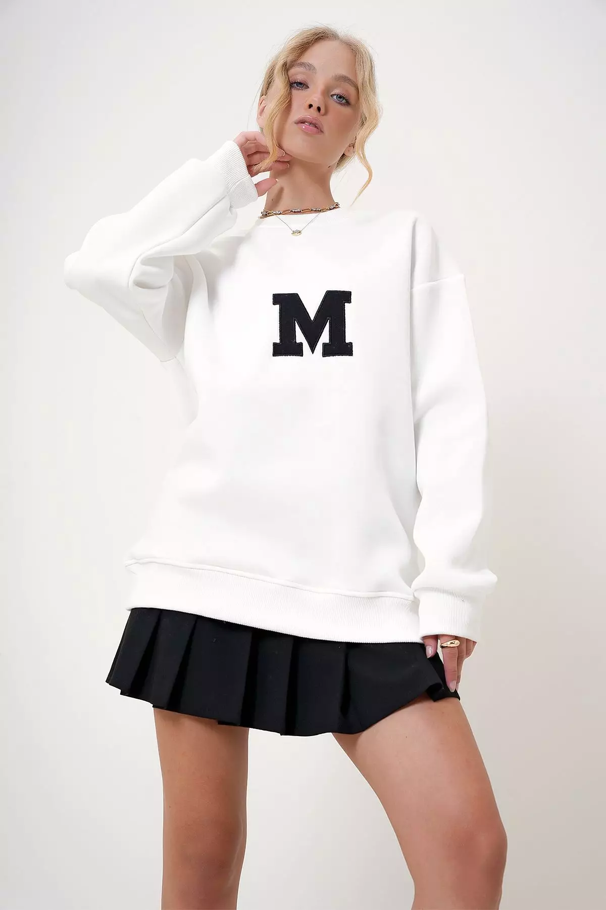 Letter Embroidered Sweatshirt