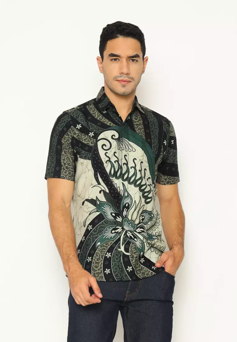 AKSA BATIK PRIA KEMEJA PENDEK HARISH HYUNA