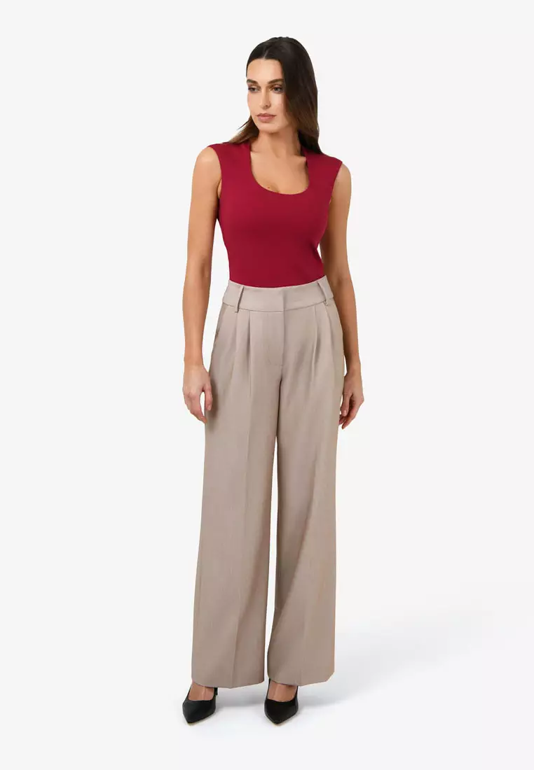 Soho Rounded Square Neck Top