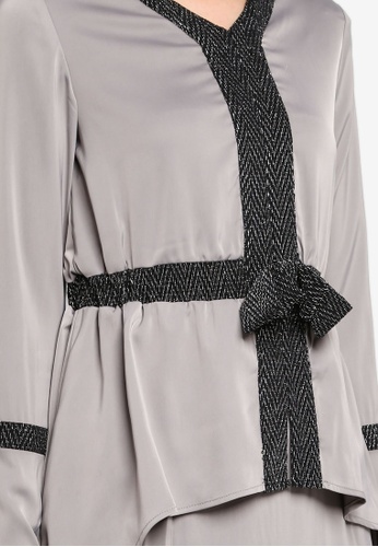 Buy Nouva Kurung in Grey from GHAANIA in Black only 239