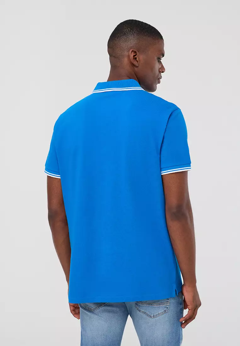 Man Short-Sleeved Polo Shirt