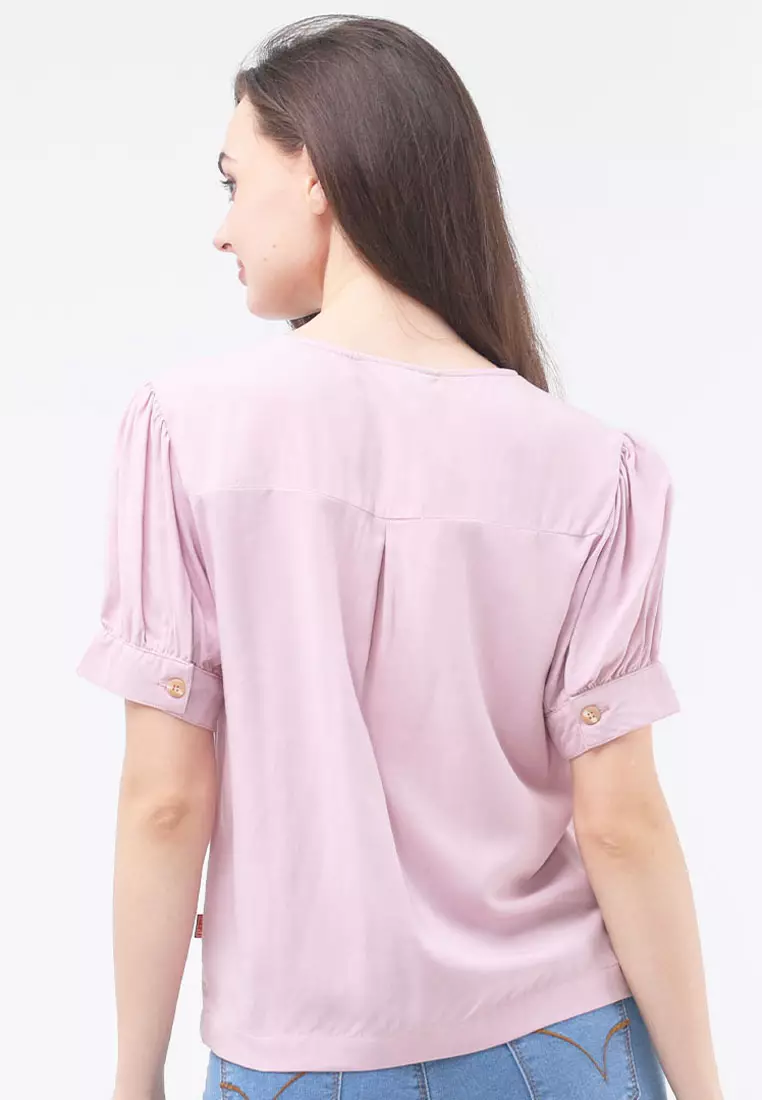 Short Sleeves V-neck Blouse