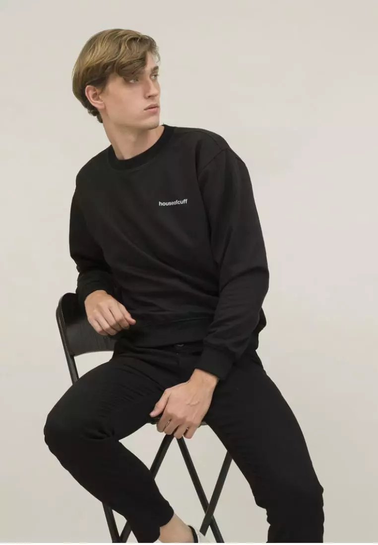 sweater hitam crewneck basic scorpion unisex houseofcuff