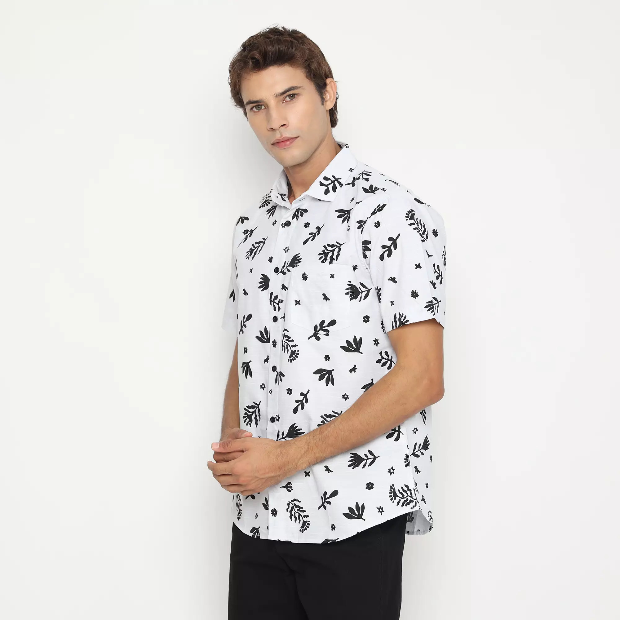 Platini Kemeja Motif Pria Lengan Pendek Katun Hitam 73468