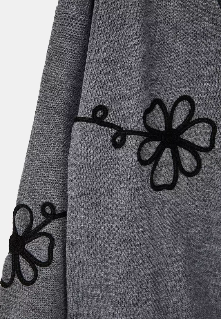 Anthracite Embroidery Detailed V-Neck Knitwear Cardigan Tbbaw26Av00018