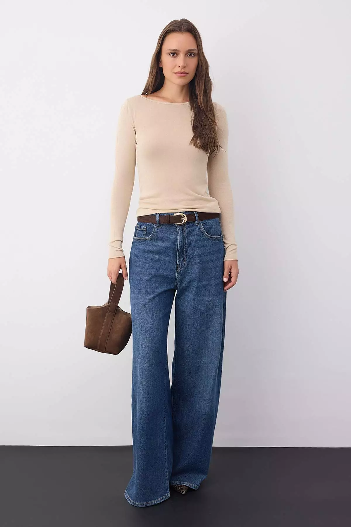 Wardrobe Essentials Beige Basic Thin Knit Sweater | Twoaw26Kz00112