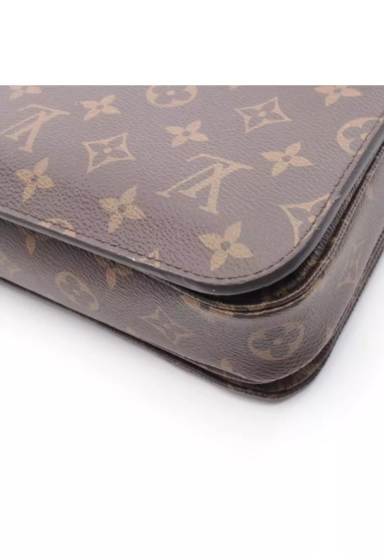 Pre-Loved Louis Vuitton pochette Metis MM monogram Handbag PVC leather Brown