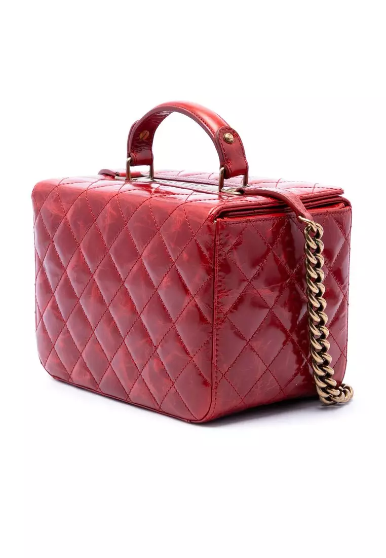 Pre-Loved Chanel Cc Quilted Glazed Calfskin Vanity Case