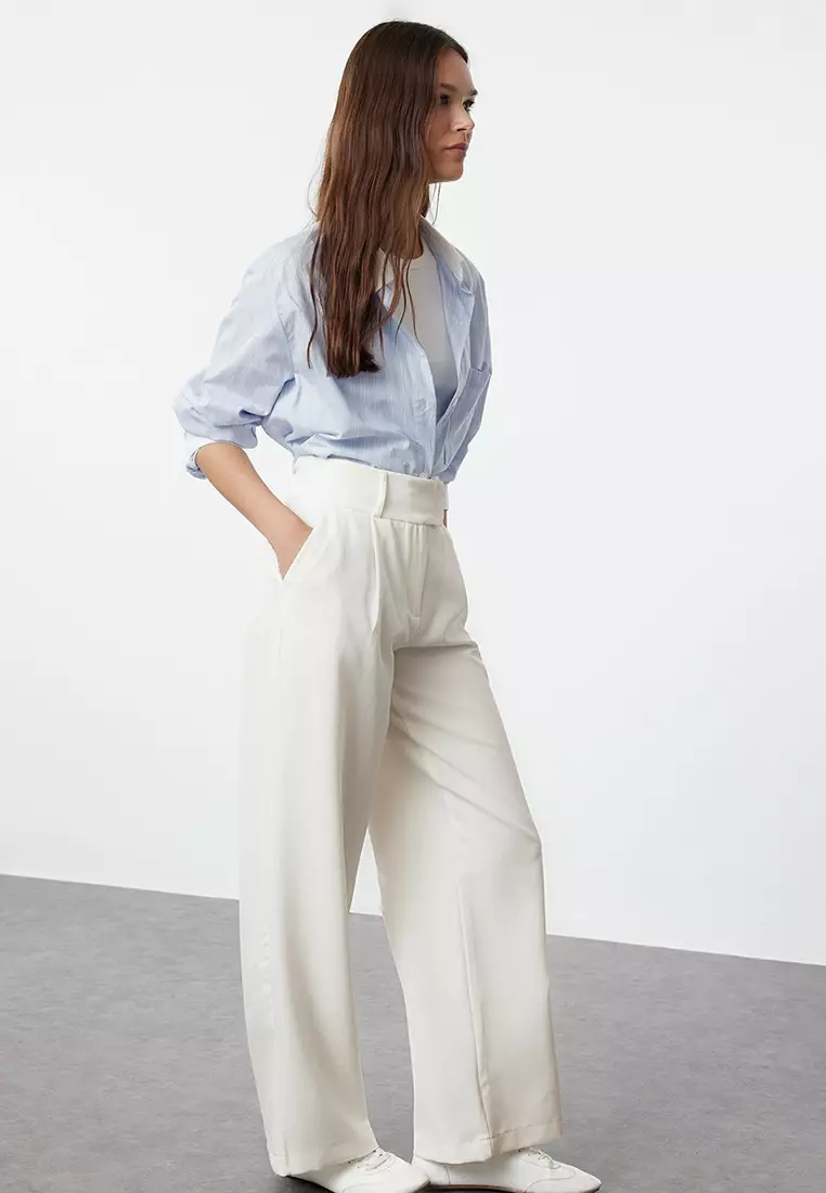 White Waist Detailed Straight Cut Woven Fabric Trousers TWOAW25PL00038