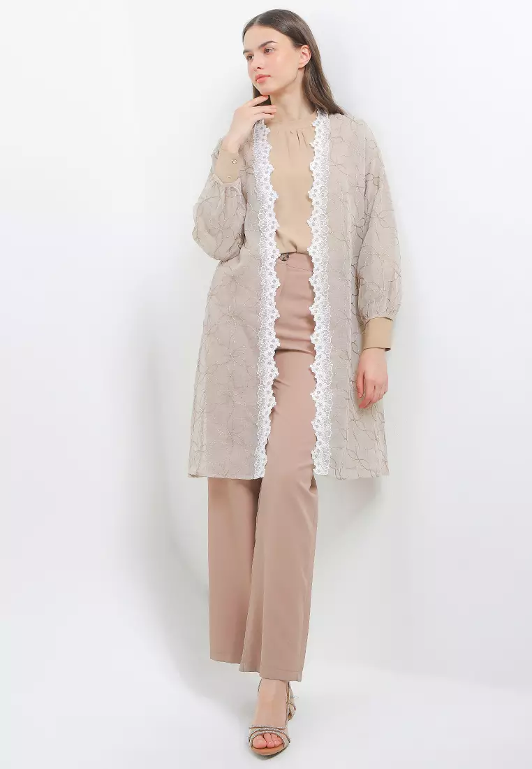 L/S Metallic Flo Emb Outer W/ Flo Lace Trim