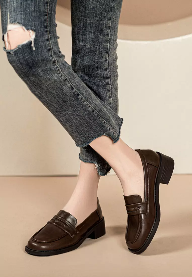 Round Toe Classic Leather Loafer TE912-2