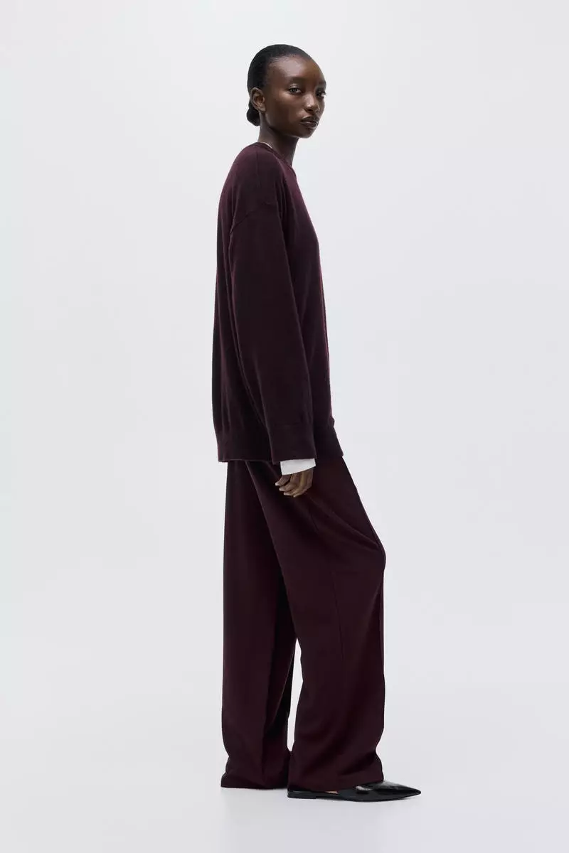 High-waisted tailored trousers