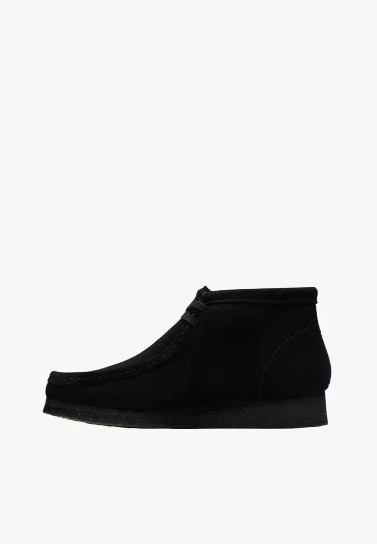 Jual CLARKS Clarks Mens Wallabee Boot - Black Original 2026 | ZALORA ...