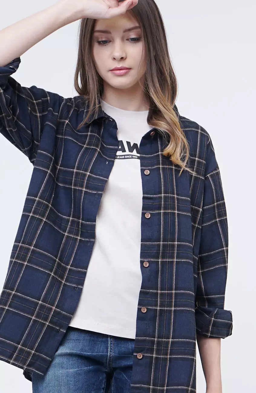 Kemeja Lena Navy Black