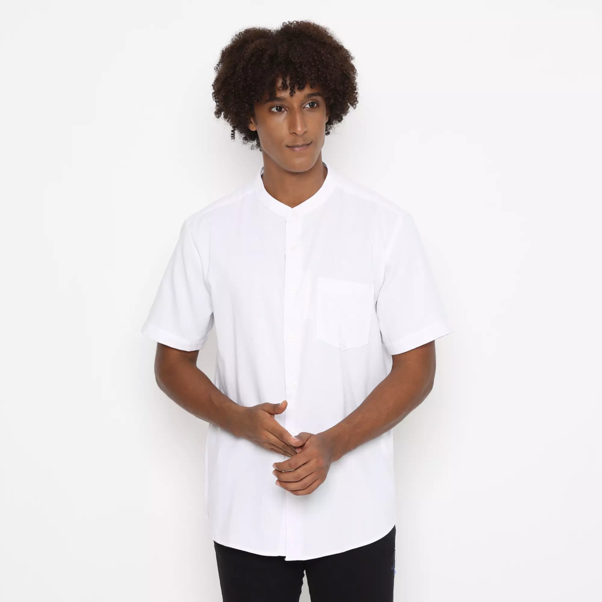 Platini Kemeja Pria Koko Shanghai Lengan Pendek Katun Oxford Putih 21030