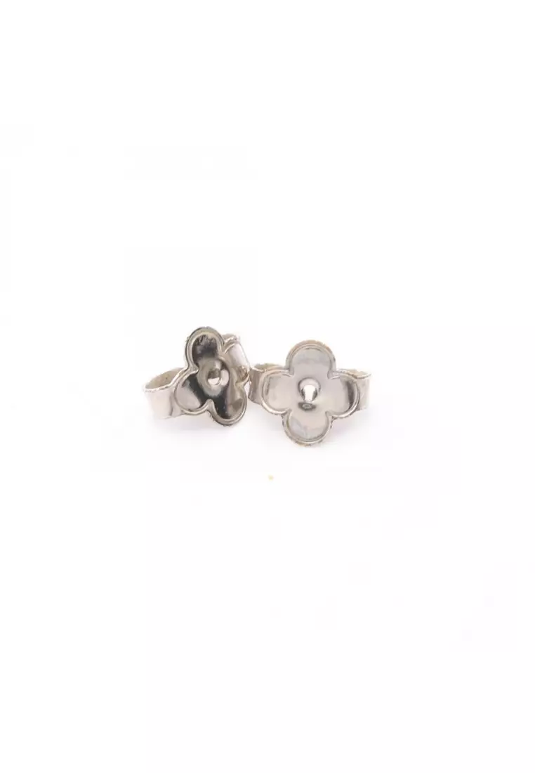 Pre-Loved Louis Vuitton Essential V earrings Silver