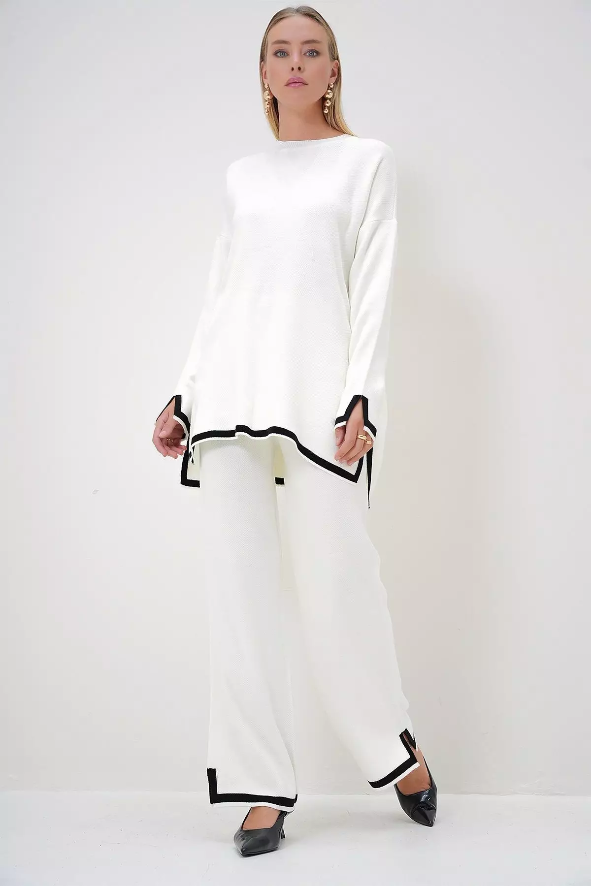 Women's Beige Crew Neck Stripe Detailed Knitwear Tunic and Trouser Set