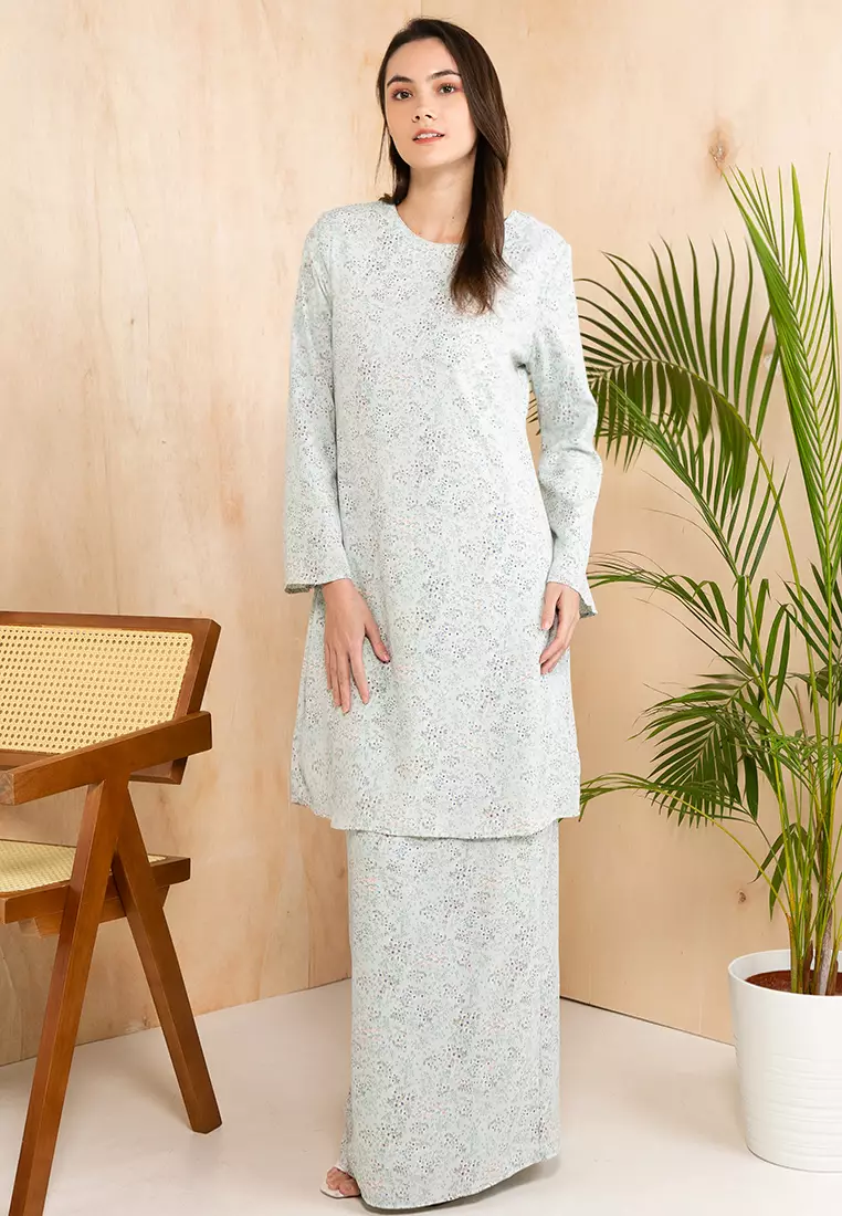 Cool Mint Ditsy Floral Baju Kurung Moden Kain Kipas Belakang