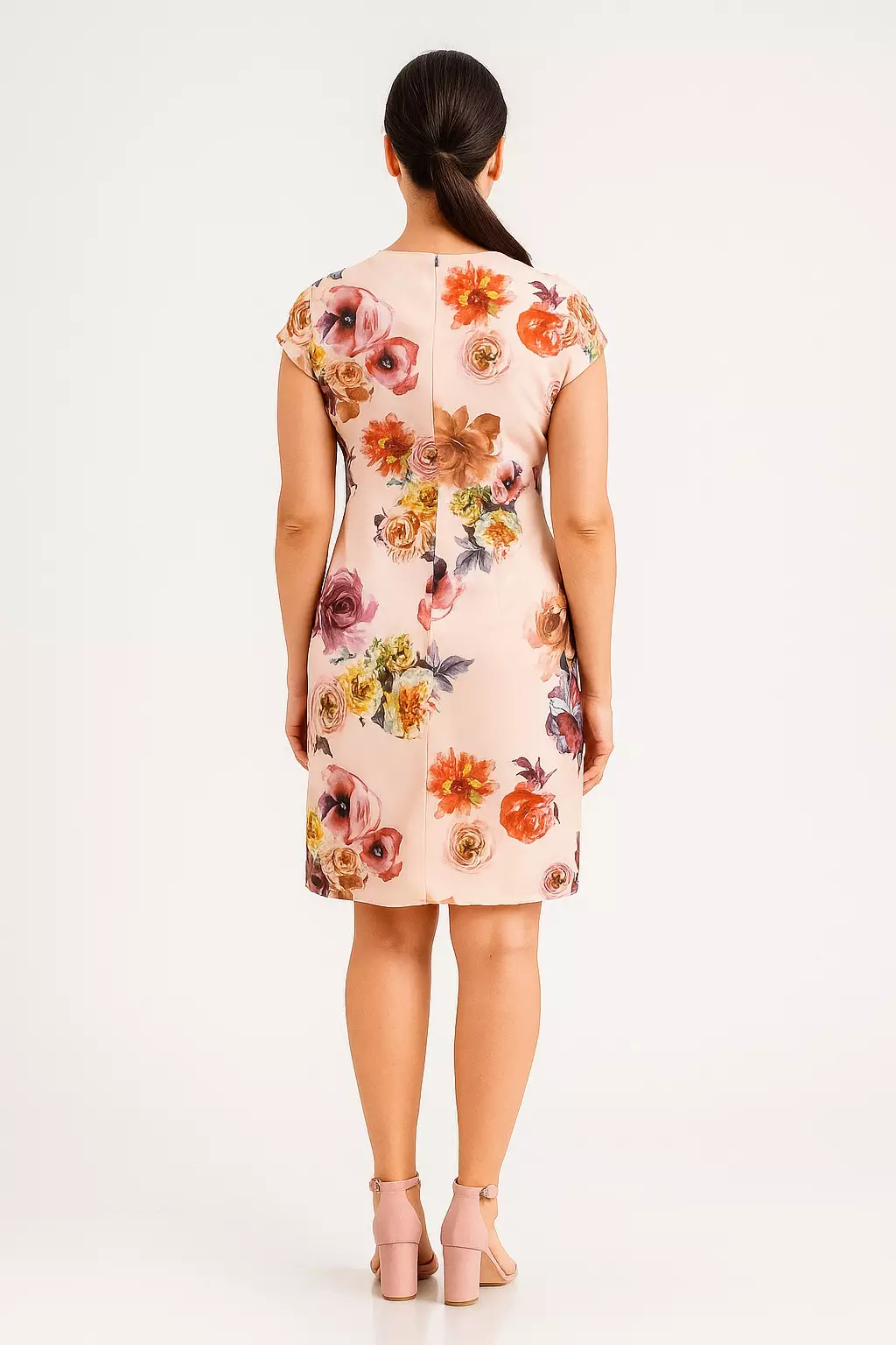 Chloe Floral Dress In Pink