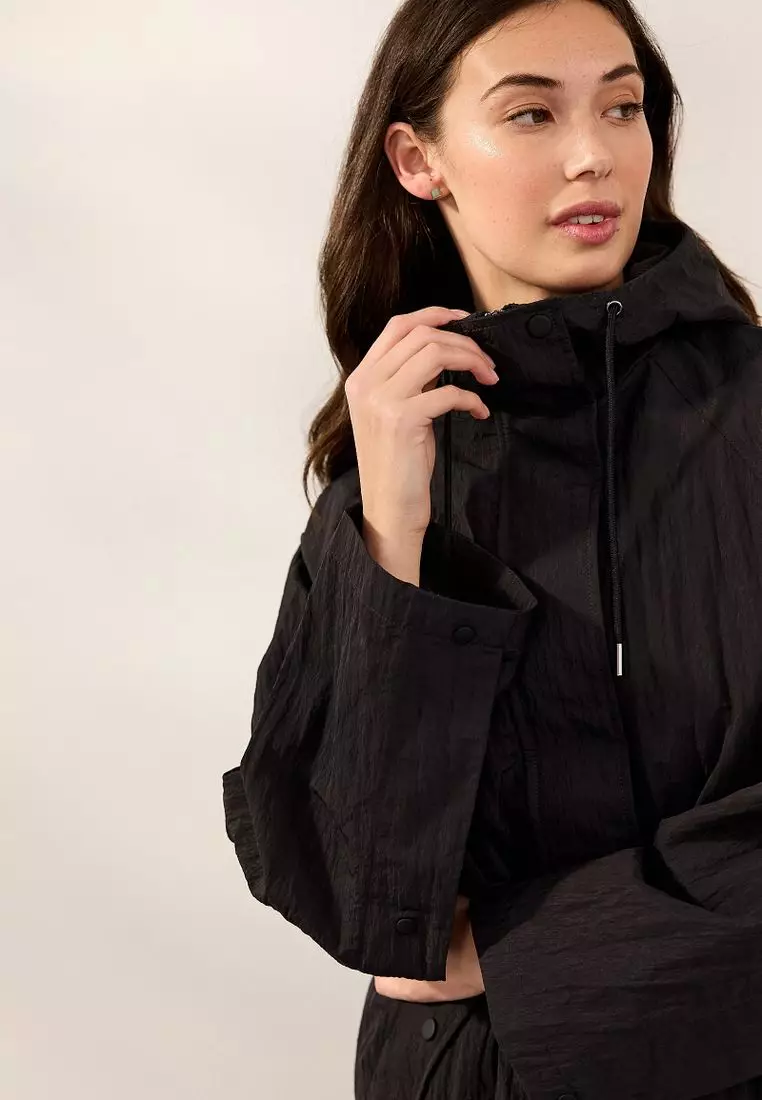 Shower Resistant Lightweight Jacket