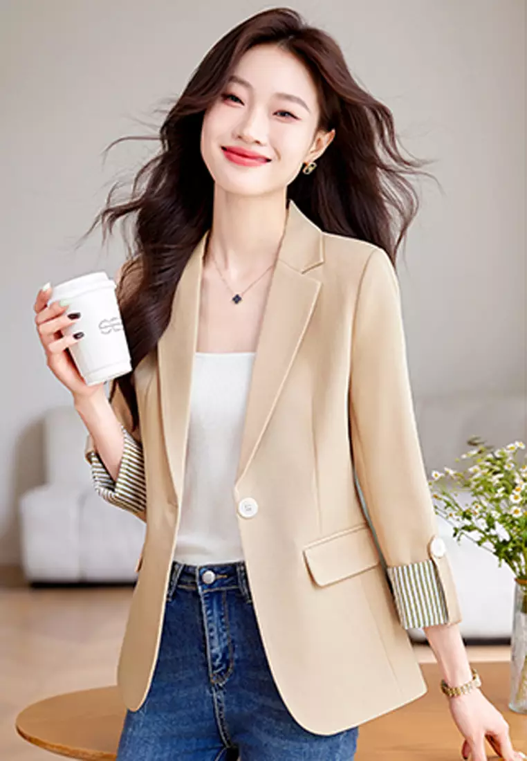 Single Button (Roll Up Sleeve)