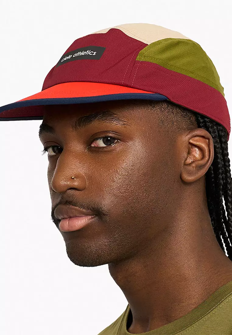 GOCap Field - Iconic Bar Sports Cap