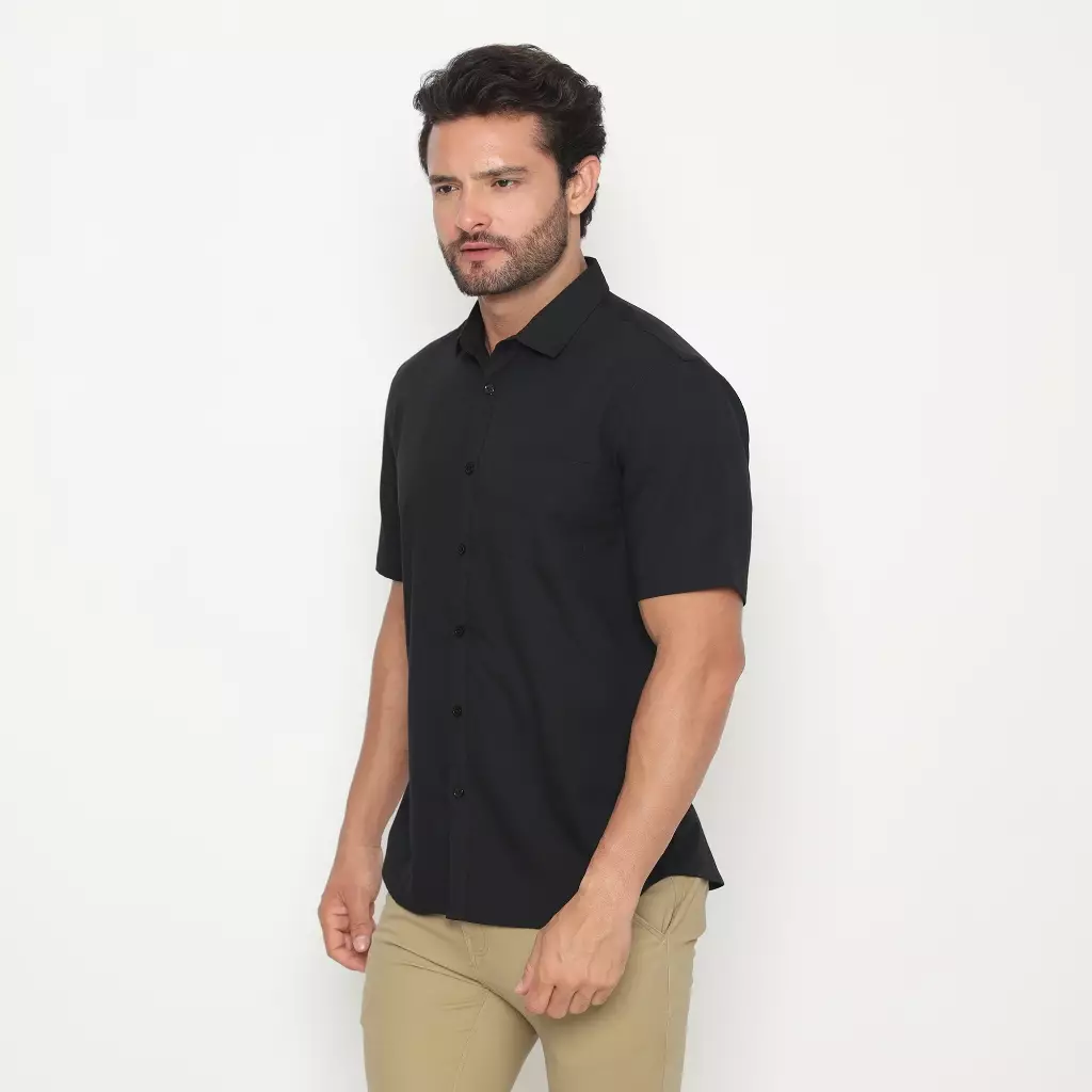 AMK Kemeja Pria Lengan Pendek SHS AIDEN S/S Black