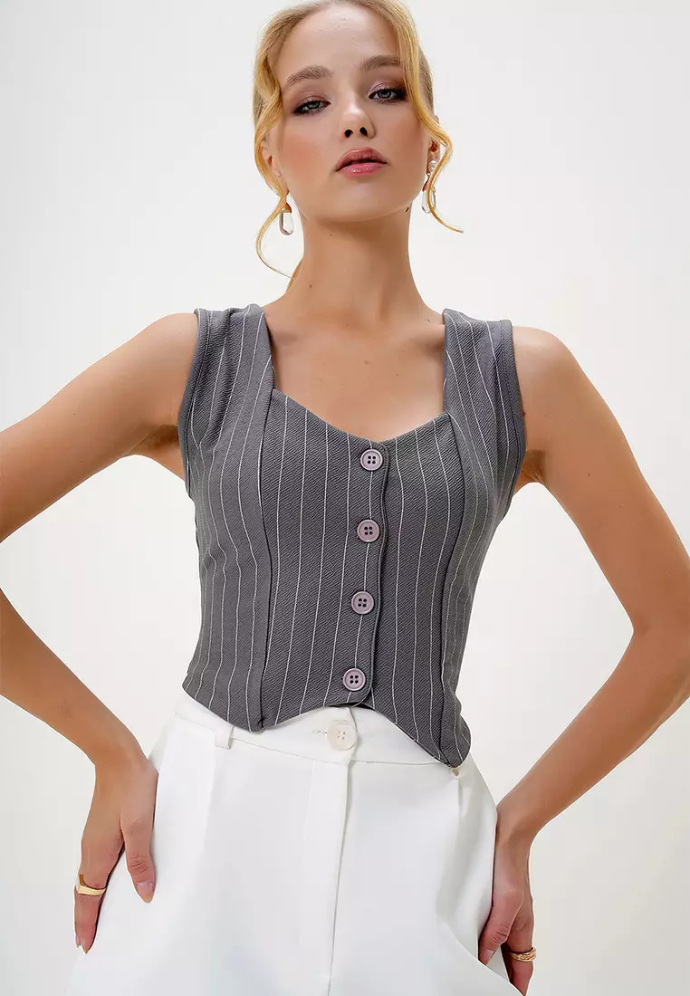 Heart Collar Buttoned Striped Vest