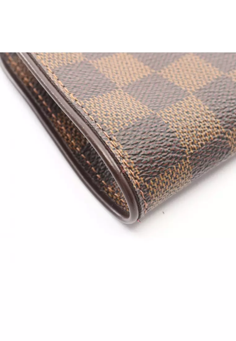 Pre-Loved Louis Vuitton Sophie Damier  ebene 2WAY chain handbag PVC leather Brown