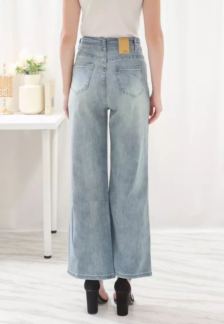 Dionna Jeans Highwaist in Light Blue