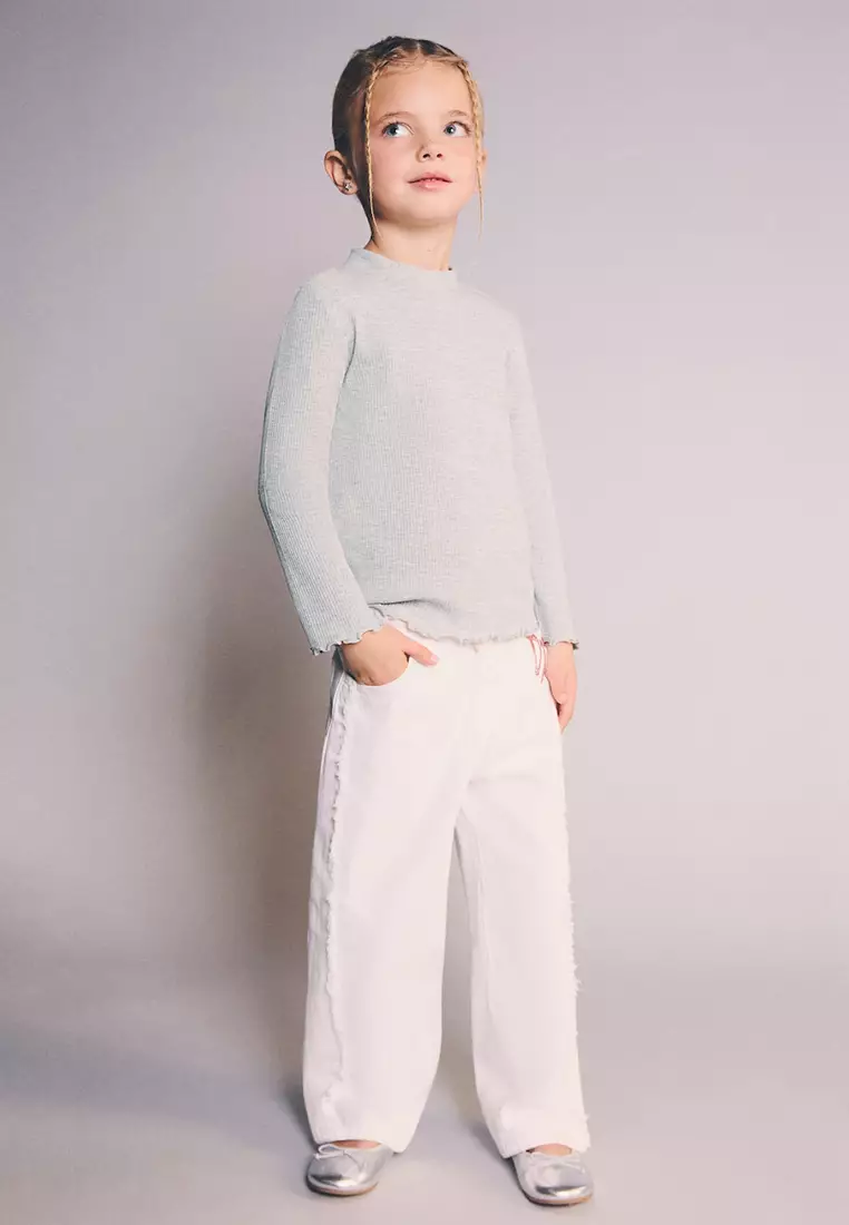 Ribbed Long-Sleeved T-Shirt