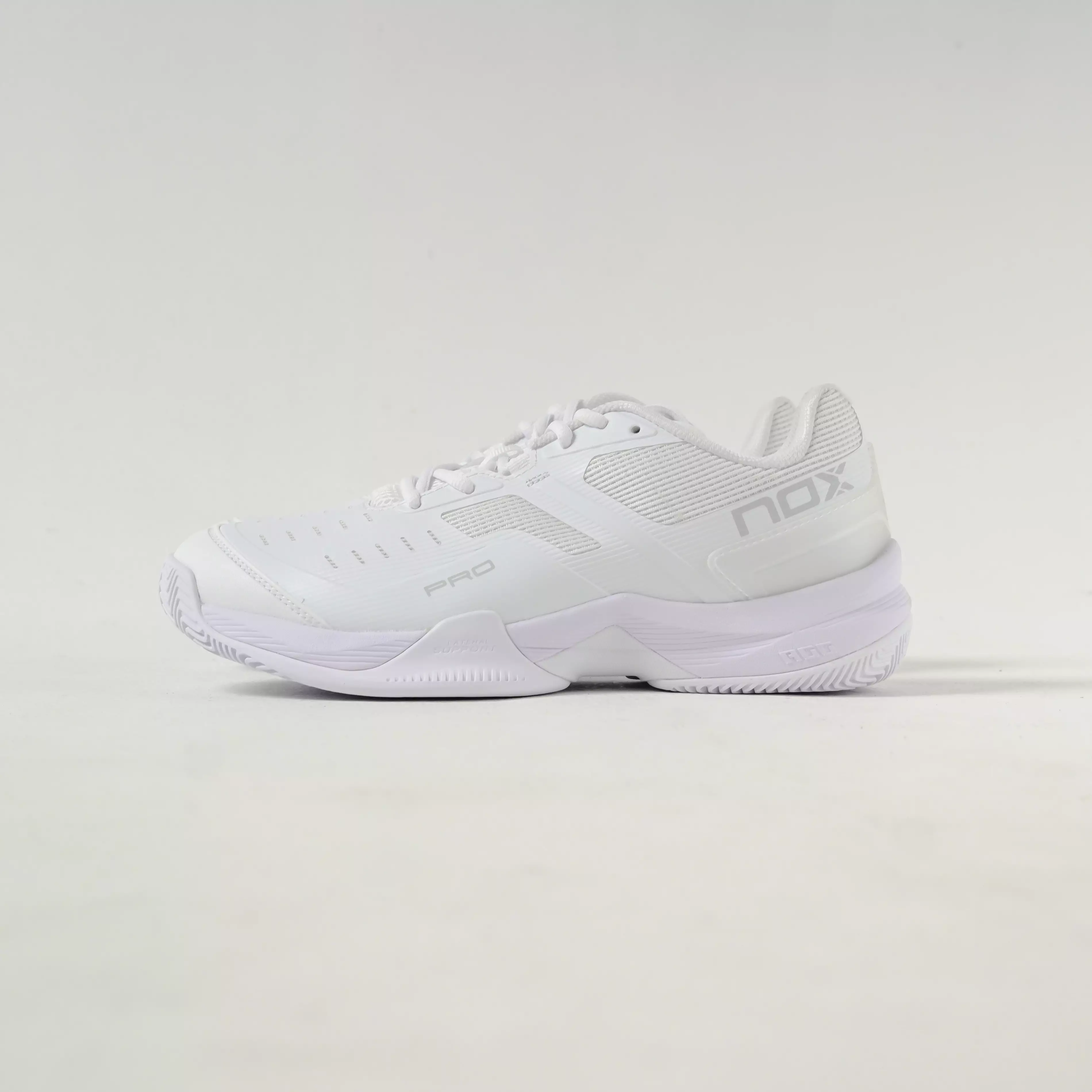 Sepatu NOX AT10 PRO GREY WHITE PADEL SNEAKER 100% ORIGINAL