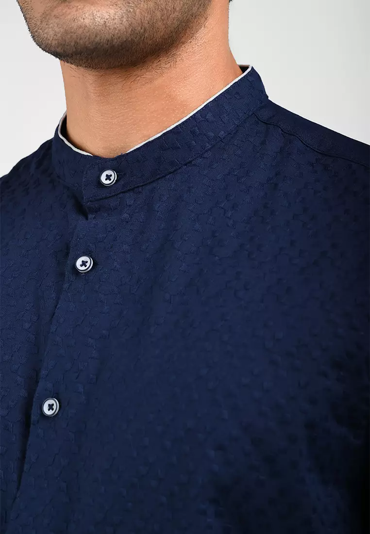 MOC Kemeja Koko Lengan Panjang Pria BORACAY-NAVY