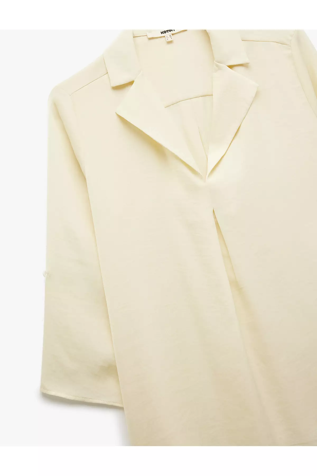 Aerobin Fabric Fleece Collar 3/4 Sleeve Satin Blouse