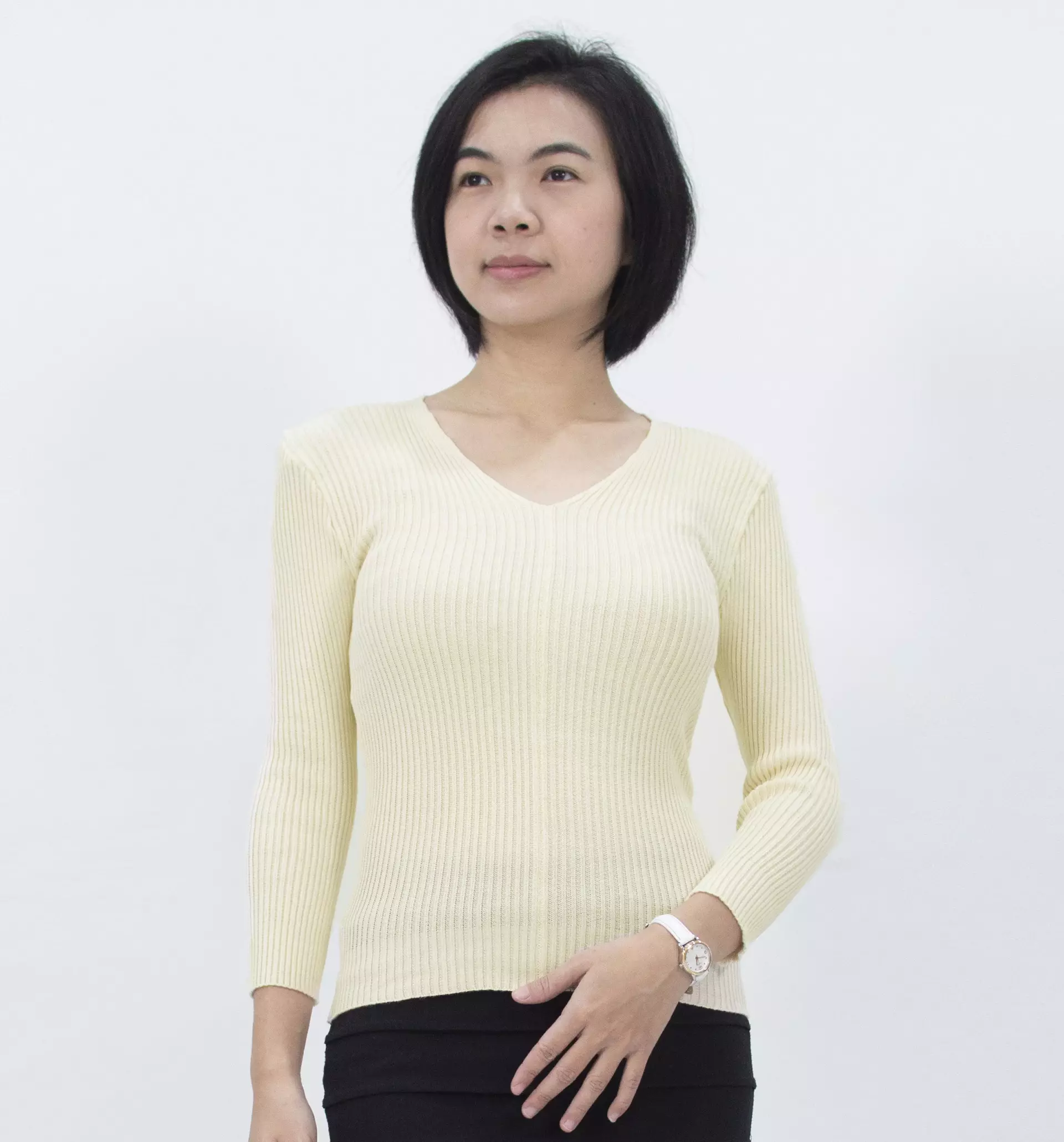 RUTH Sweater Rajut Wanita Switer Gaya Korea Sweter Lengan Panjang Leher V - OFFWHITE