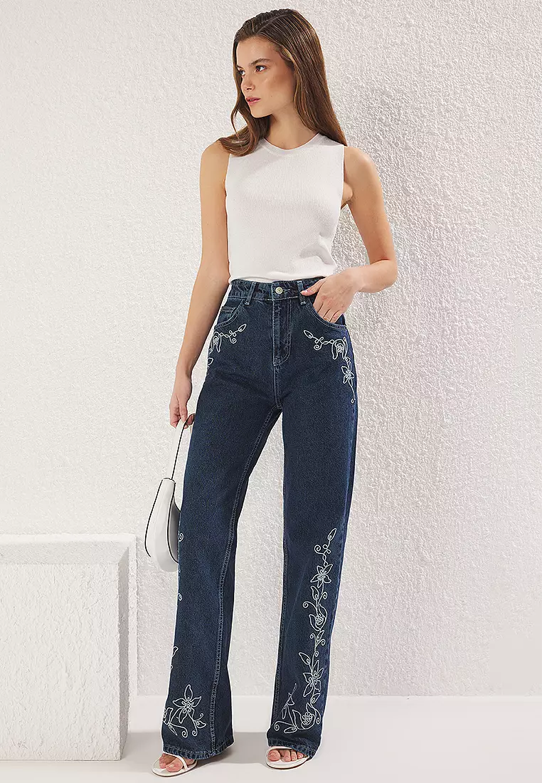 Embroidered High Waist Flared Jeans