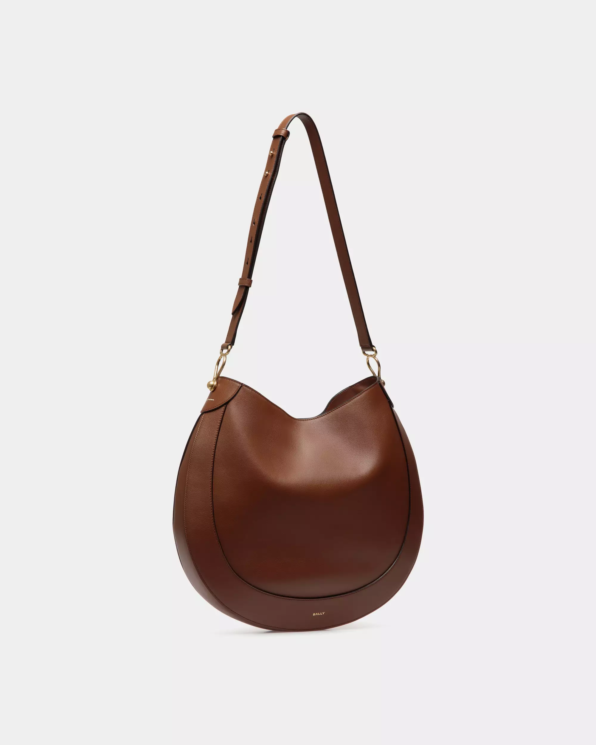 Lune Hobo Bag in Leather - Brown