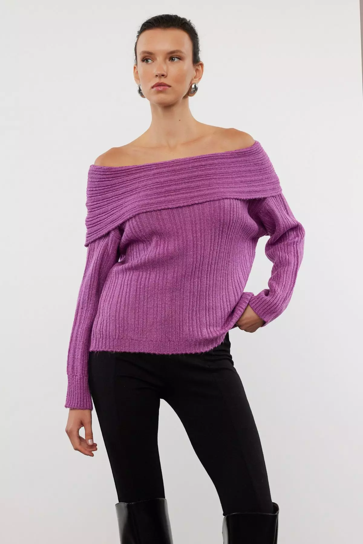 Plum Soft Textured Carmen Collar Knitwear Sweater TWOAW25KZ00076
