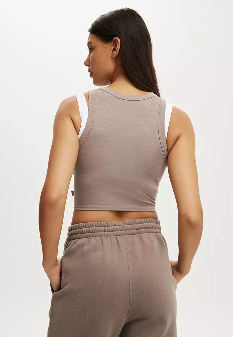 Active Rib Curved Hem Tank Top