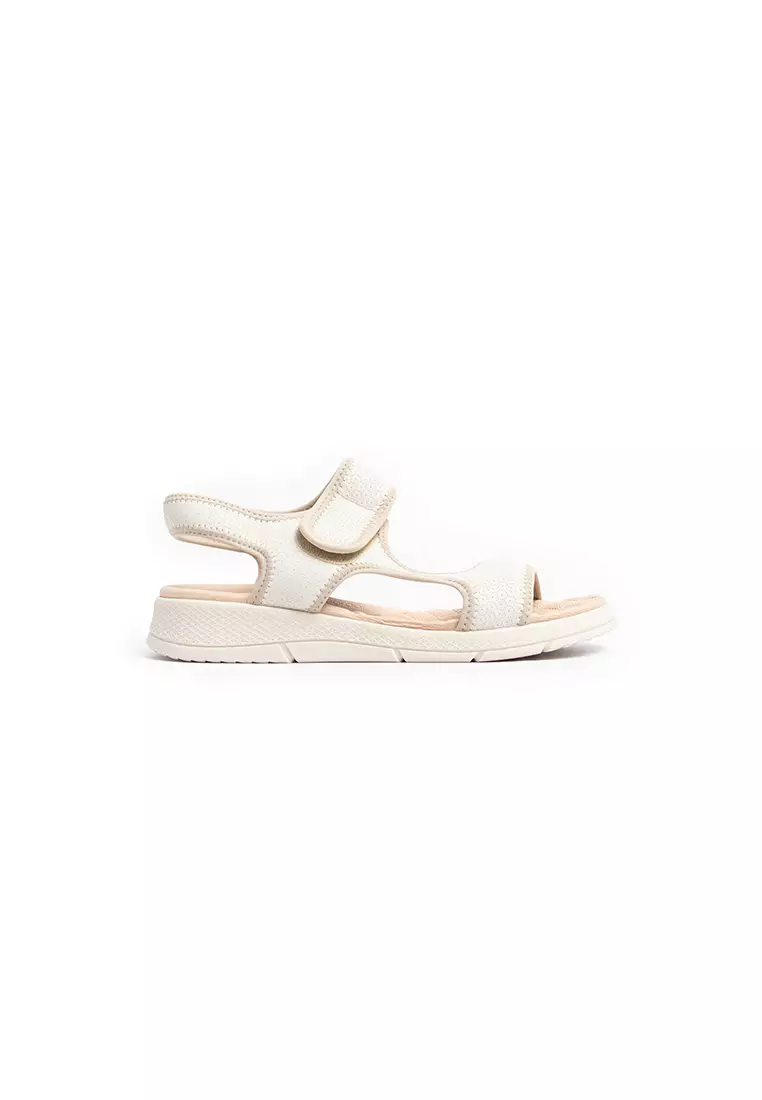 Discount on Piccadilly  shoes - SKU: Women's P571 Esporão Flat Sandals