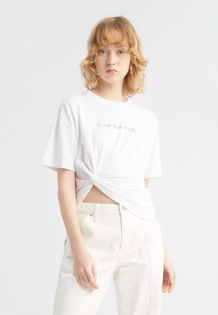 Calvin klein deals t shirt outfit